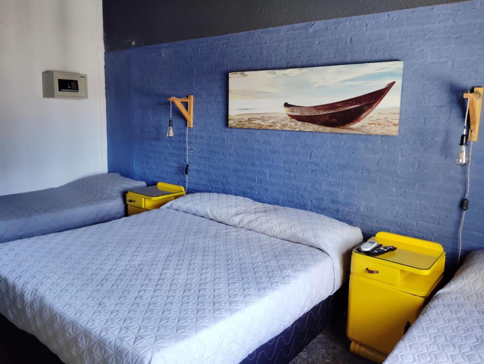 Pastora Suites & Hostel - بونتا دل استي الغرفة الصورة